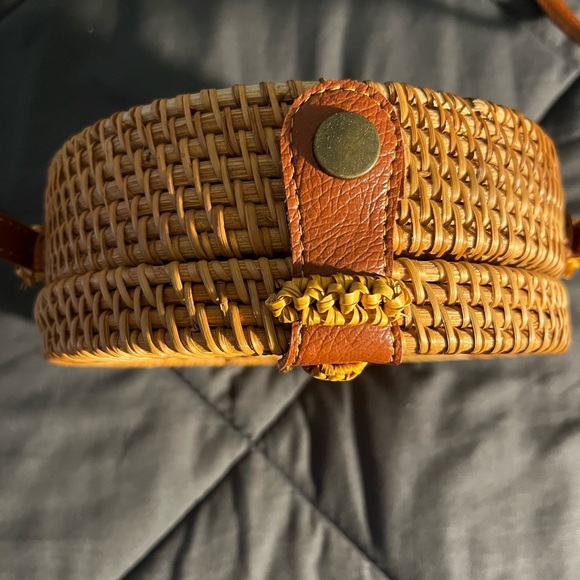 Stylish shoulder bag - Picture 2 of 5